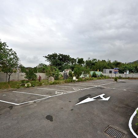 Ching Ching Motel Szanhszia Kültér fotó