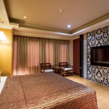 Ching Ching Motel Szanhszia Kültér fotó