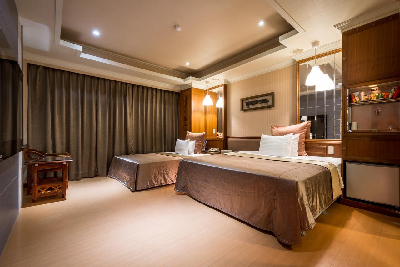 Ching Ching Motel Szanhszia Kültér fotó