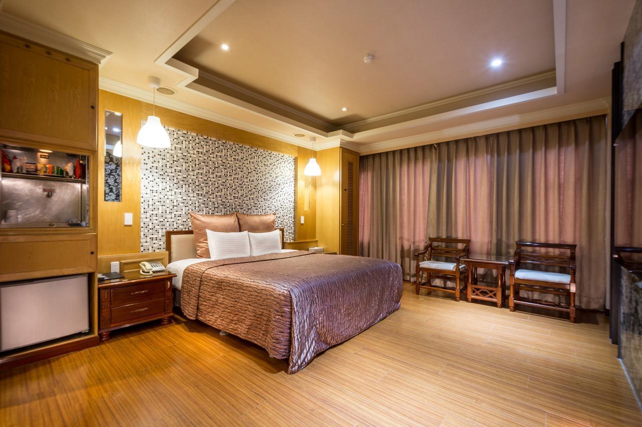 Ching Ching Motel Szanhszia Kültér fotó